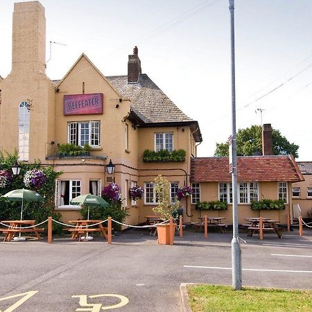 Premier Inn Portsmouth North Harbour Экстерьер фото